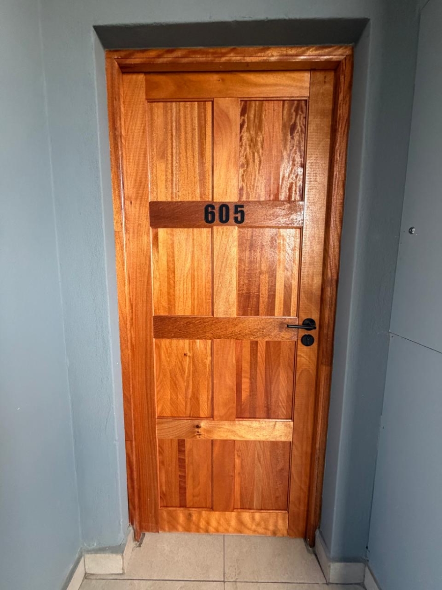 1 Bedroom Property for Sale in Rivonia Gauteng