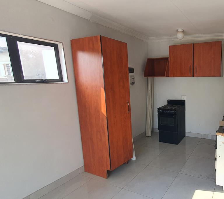 1 Bedroom Property for Sale in The Reeds Gauteng