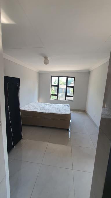 1 Bedroom Property for Sale in The Reeds Gauteng