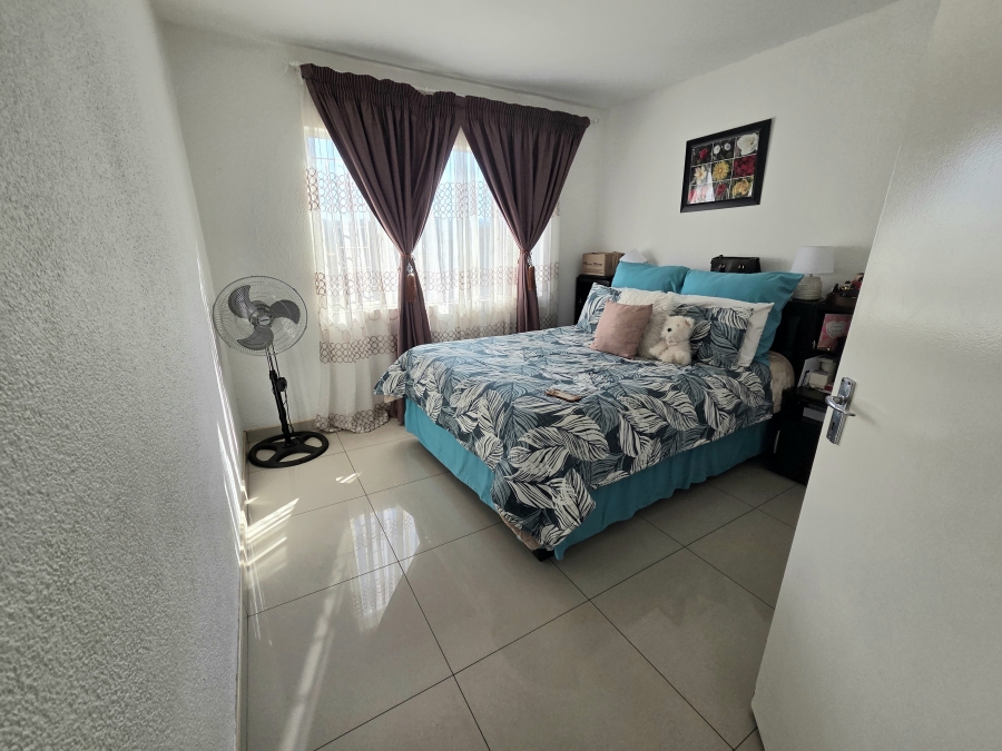 2 Bedroom Property for Sale in Vorna Valley Gauteng