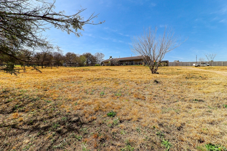 4 Bedroom Property for Sale in Chartwell Gauteng