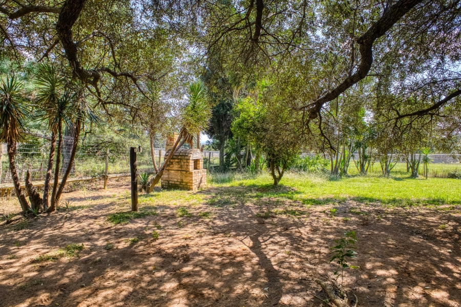 5 Bedroom Property for Sale in Chartwell Gauteng