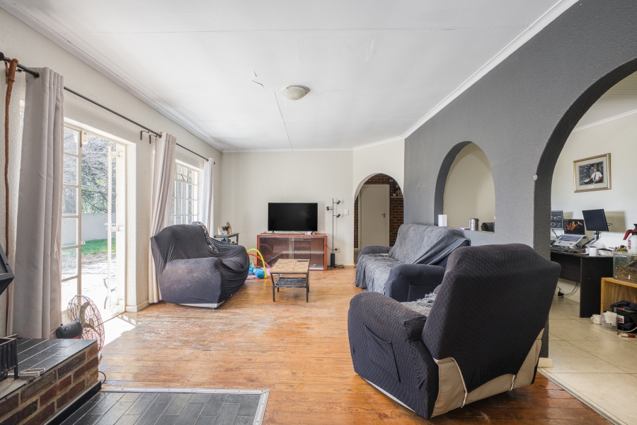 5 Bedroom Property for Sale in Chartwell Gauteng
