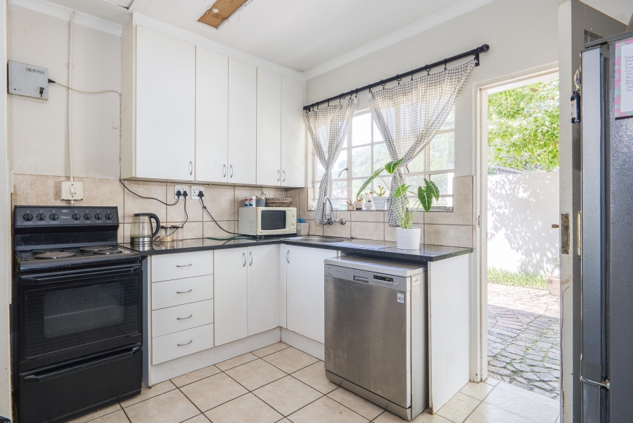 5 Bedroom Property for Sale in Chartwell Gauteng