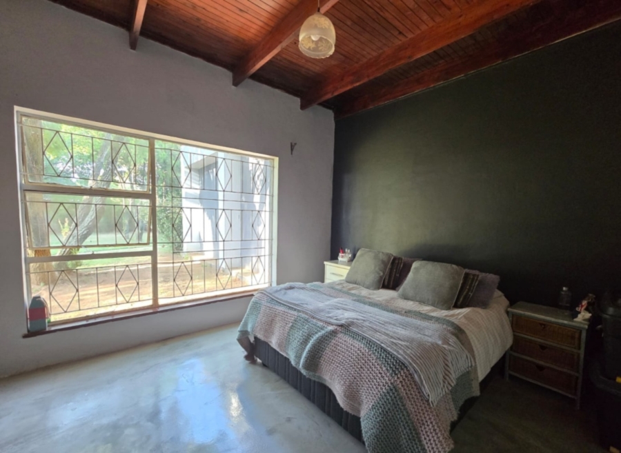 8 Bedroom Property for Sale in Mullerstuine Gauteng