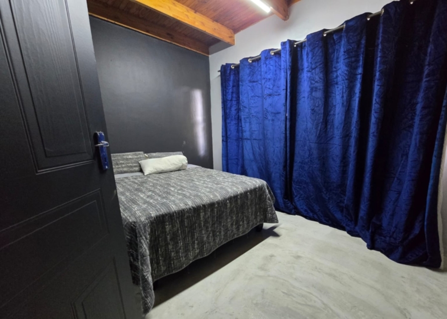 8 Bedroom Property for Sale in Mullerstuine Gauteng