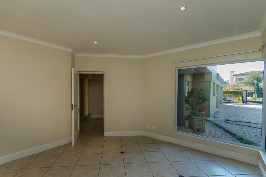 4 Bedroom Property for Sale in Dainfern Golf Estate Gauteng