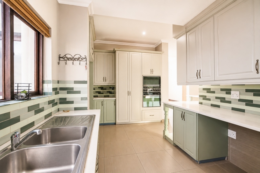 4 Bedroom Property for Sale in Sable Hills Gauteng