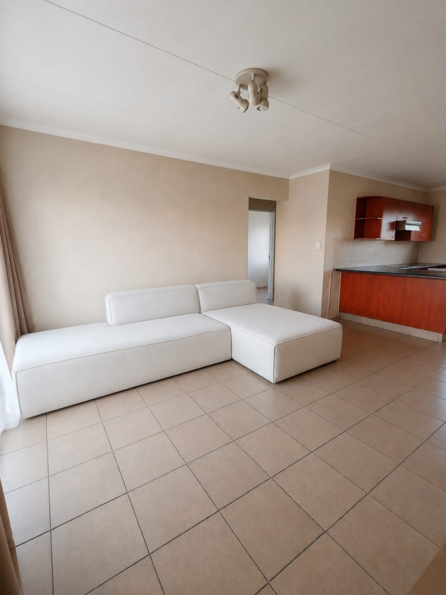 2 Bedroom Property for Sale in Vorna Valley Gauteng
