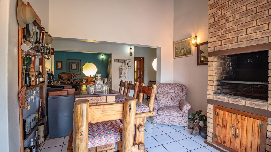 5 Bedroom Property for Sale in Sunward Park Gauteng