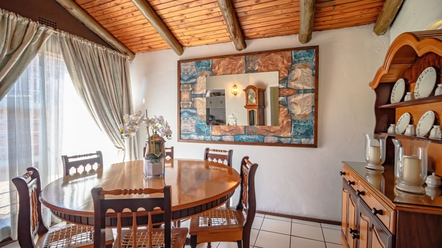 5 Bedroom Property for Sale in Sunward Park Gauteng