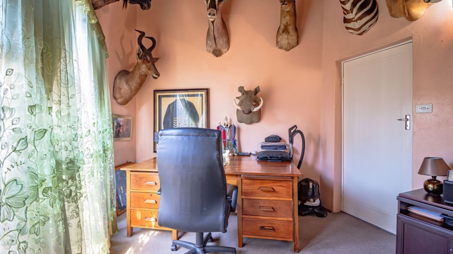 5 Bedroom Property for Sale in Sunward Park Gauteng