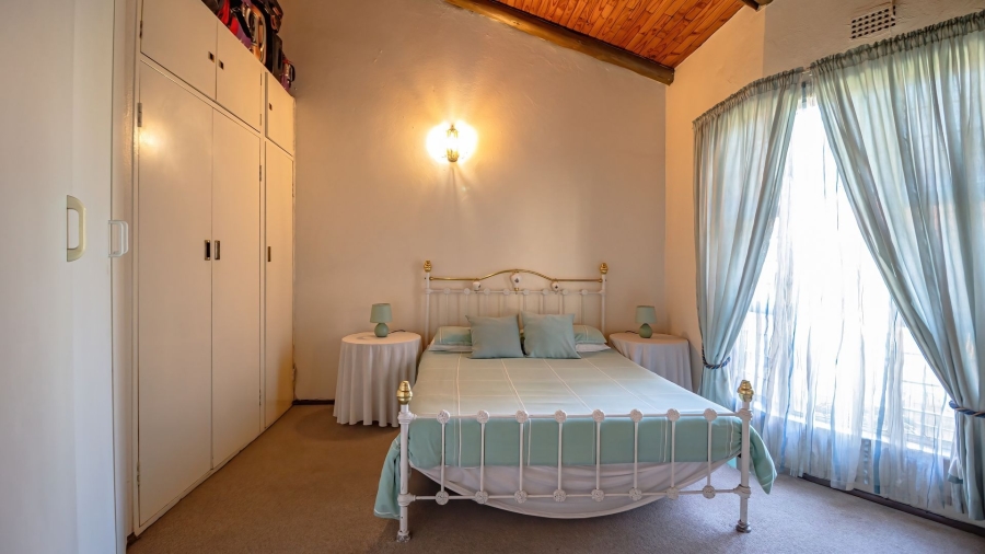 5 Bedroom Property for Sale in Sunward Park Gauteng