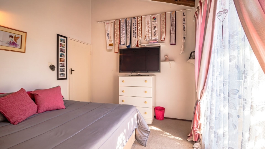 5 Bedroom Property for Sale in Sunward Park Gauteng