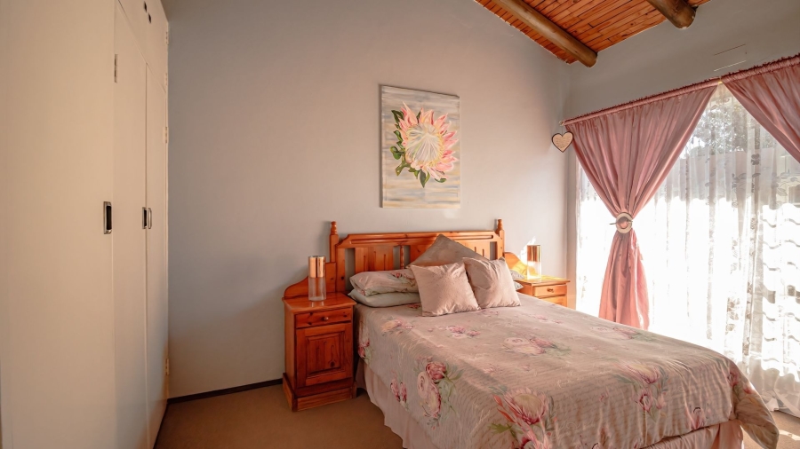 5 Bedroom Property for Sale in Sunward Park Gauteng