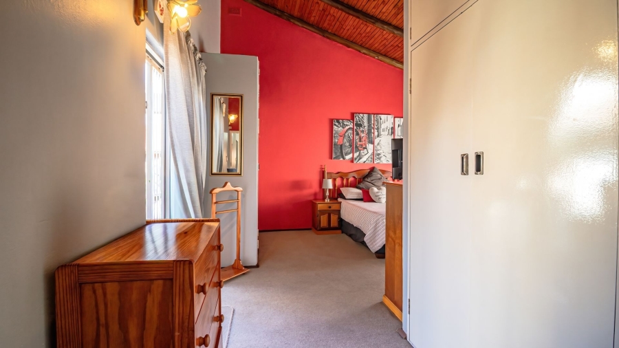 5 Bedroom Property for Sale in Sunward Park Gauteng