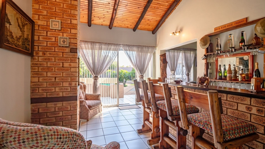 5 Bedroom Property for Sale in Sunward Park Gauteng