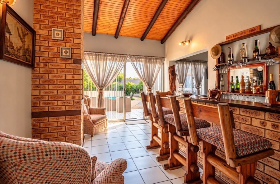 5 Bedroom Property for Sale in Sunward Park Gauteng