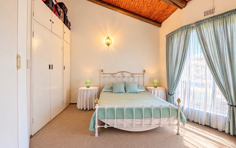 5 Bedroom Property for Sale in Sunward Park Gauteng