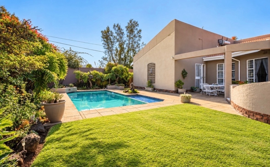 5 Bedroom Property for Sale in Sunward Park Gauteng