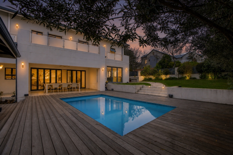 6 Bedroom Property for Sale in Helderfontein Estate Gauteng