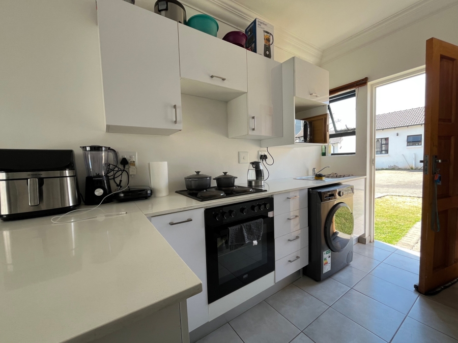 2 Bedroom Property for Sale in Wendywood Gauteng