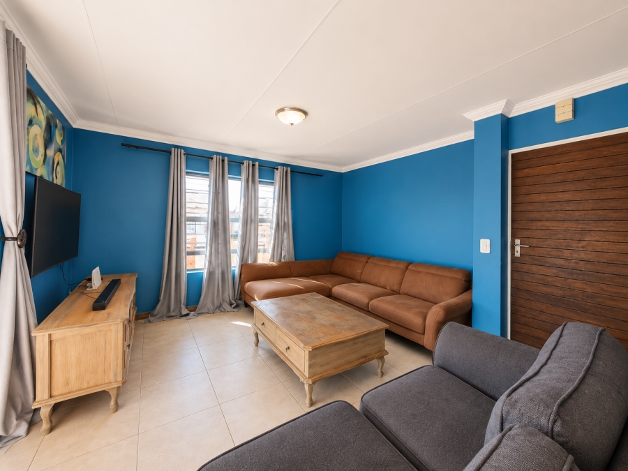 3 Bedroom Property for Sale in Rooihuiskraal North Gauteng