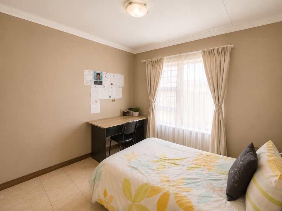 3 Bedroom Property for Sale in Rooihuiskraal North Gauteng