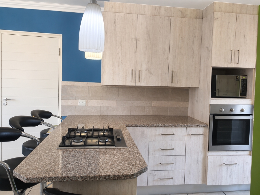 3 Bedroom Property for Sale in Rooihuiskraal North Gauteng