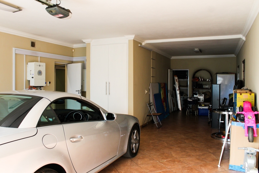 3 Bedroom Property for Sale in Moreleta Park Gauteng
