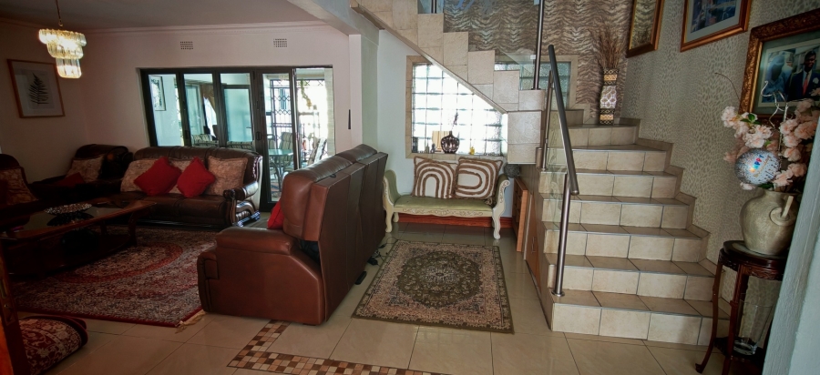 4 Bedroom Property for Sale in Brackendowns Gauteng