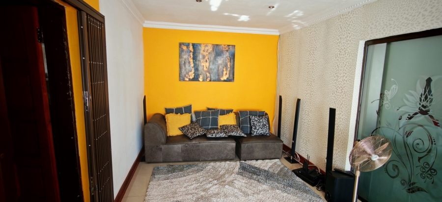 4 Bedroom Property for Sale in Brackendowns Gauteng