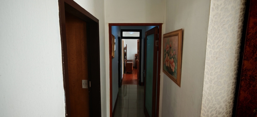 4 Bedroom Property for Sale in Brackendowns Gauteng