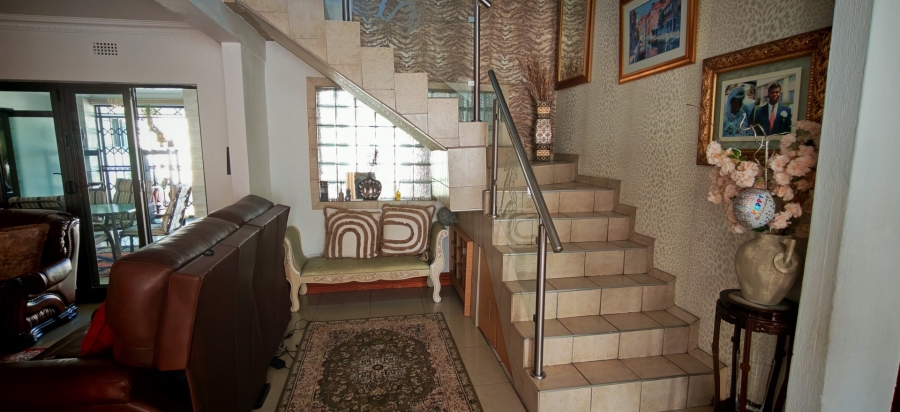 4 Bedroom Property for Sale in Brackendowns Gauteng