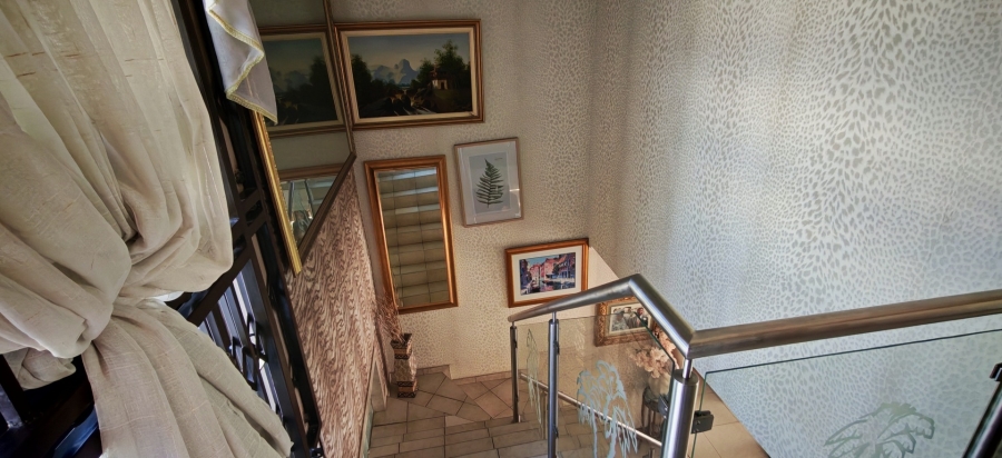 4 Bedroom Property for Sale in Brackendowns Gauteng