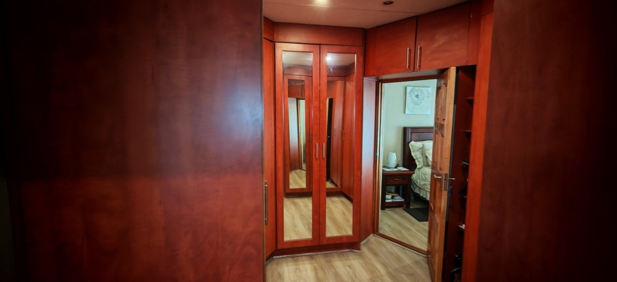 4 Bedroom Property for Sale in Brackendowns Gauteng