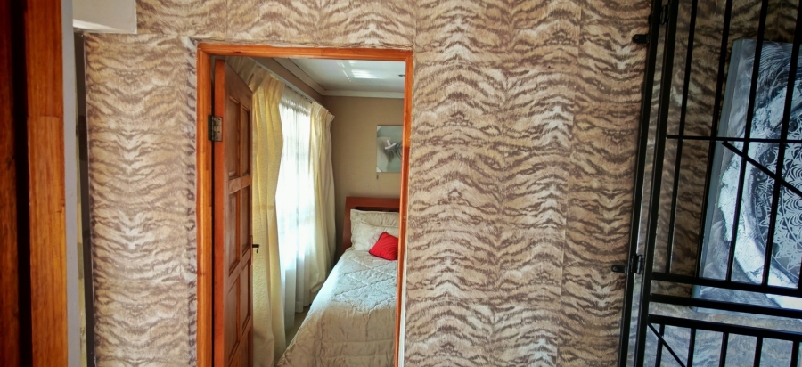 4 Bedroom Property for Sale in Brackendowns Gauteng
