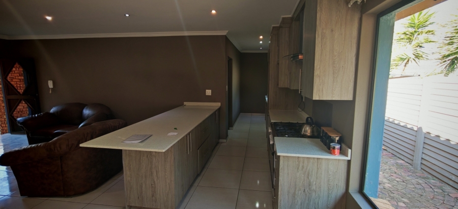 3 Bedroom Property for Sale in Brackenhurst Gauteng