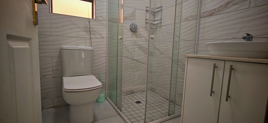 3 Bedroom Property for Sale in Brackenhurst Gauteng