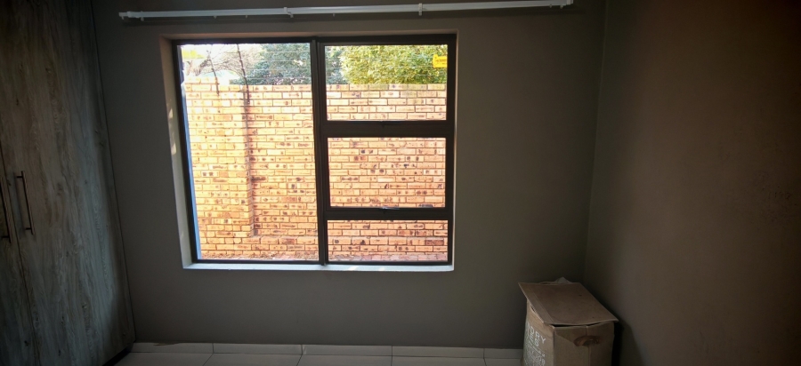 3 Bedroom Property for Sale in Brackenhurst Gauteng