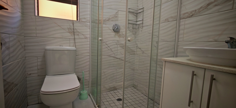 3 Bedroom Property for Sale in Brackenhurst Gauteng