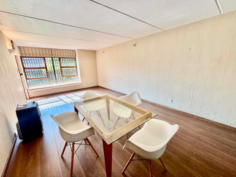 To Let 2 Bedroom Property for Rent in Morningside Gauteng