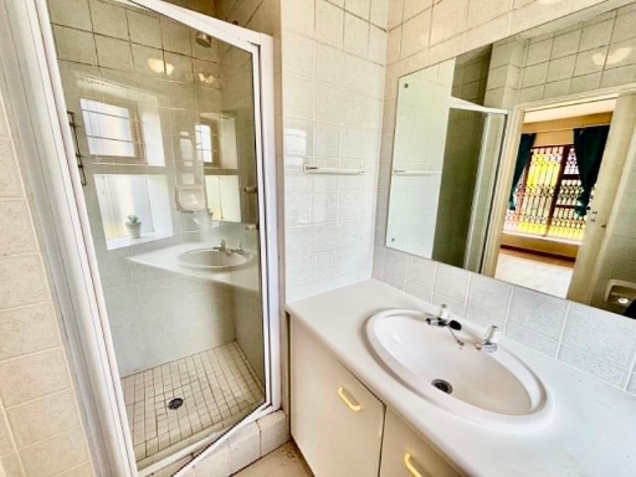 To Let 2 Bedroom Property for Rent in Morningside Gauteng