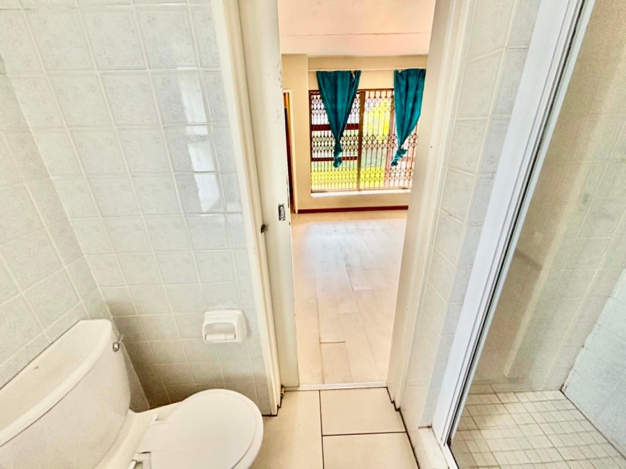To Let 2 Bedroom Property for Rent in Morningside Gauteng