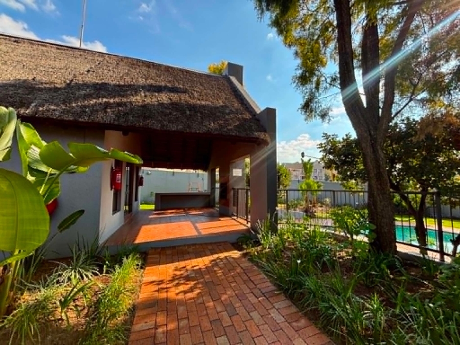 To Let 2 Bedroom Property for Rent in Morningside Gauteng