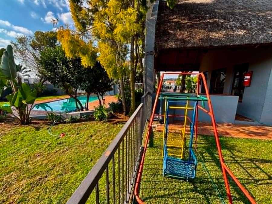 To Let 2 Bedroom Property for Rent in Morningside Gauteng