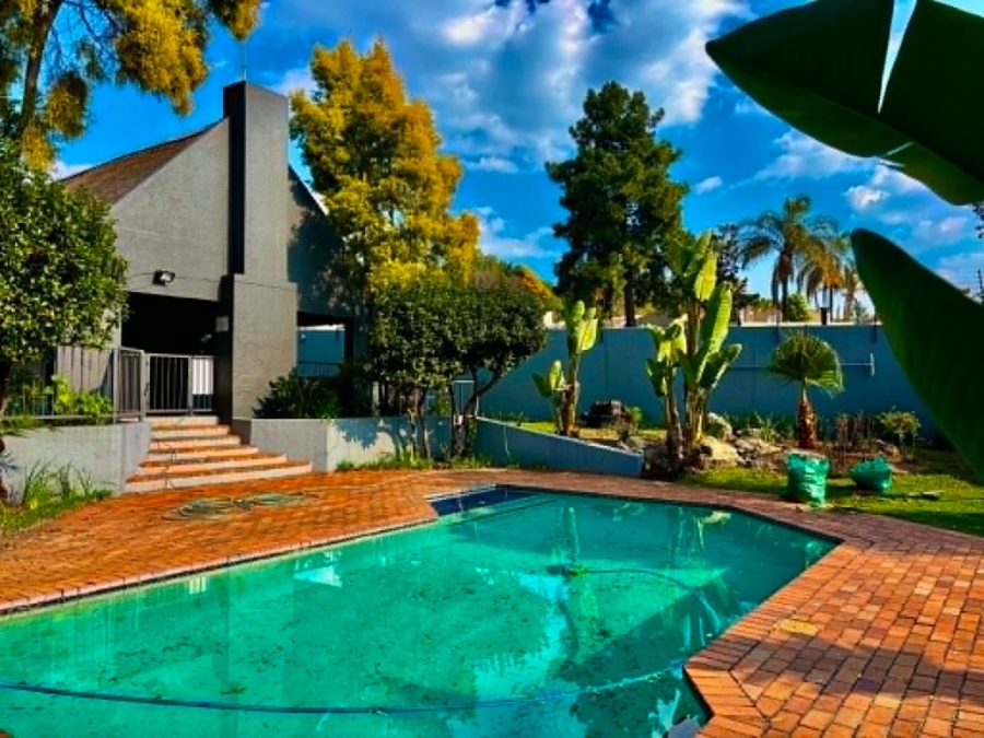 To Let 2 Bedroom Property for Rent in Morningside Gauteng