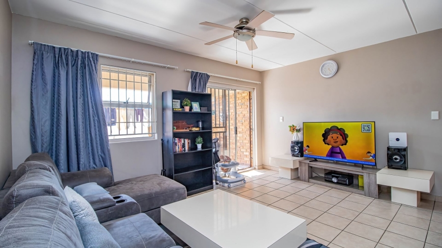 2 Bedroom Property for Sale in Birchleigh Gauteng