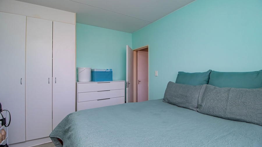 2 Bedroom Property for Sale in Birchleigh Gauteng