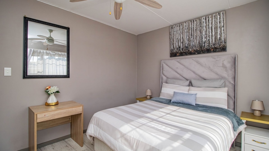 2 Bedroom Property for Sale in Birchleigh Gauteng